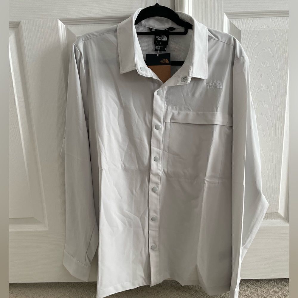 NWT The North Face First Trail UPF Long Sleeve Shirt